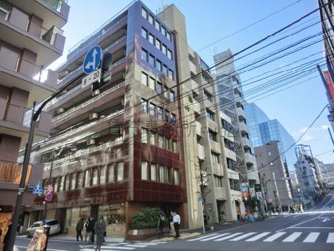 交差点立地です