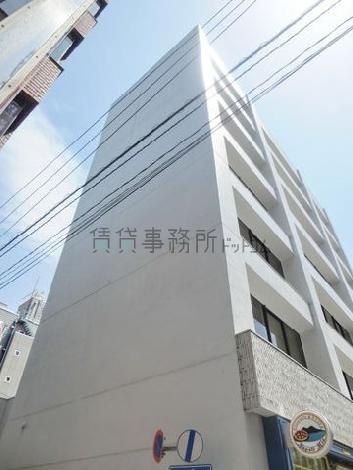 側面からの外壁