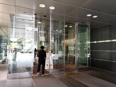 正面玄関