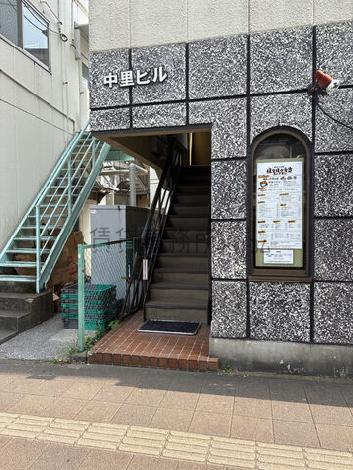 正面玄関