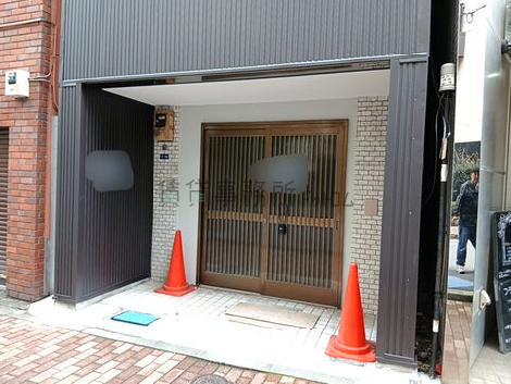 正面玄関