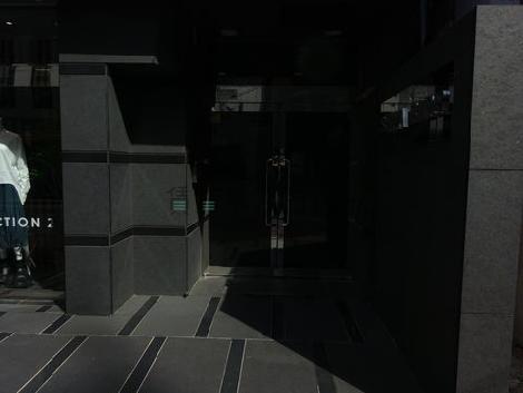 正面玄関