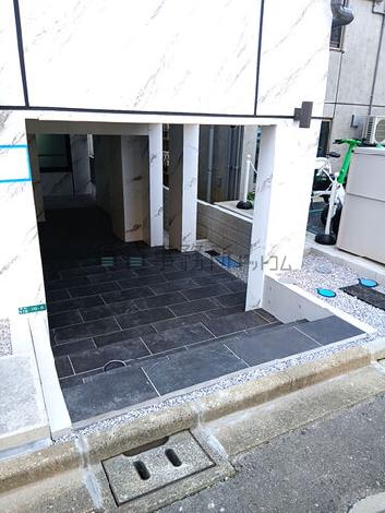 正面玄関