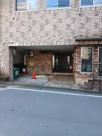 正面玄関