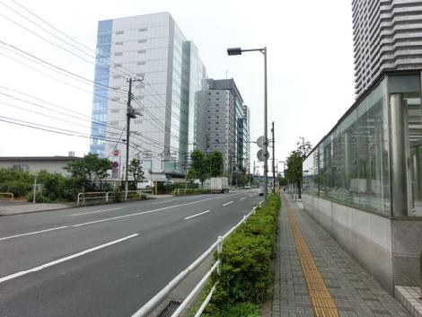 幅広な車道