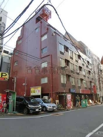 トーア岩本町マンションの外観写真