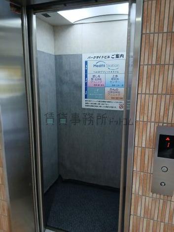 エレベーター