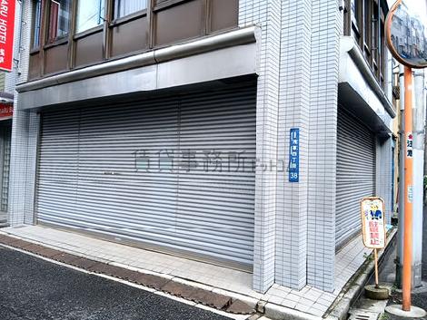 正面玄関