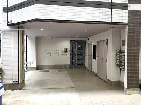 正面玄関