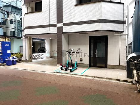 正面玄関