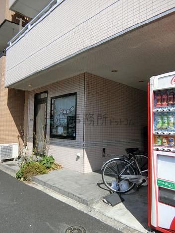 正面玄関