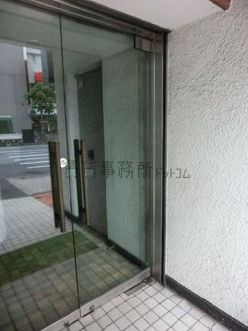 ガラスドア