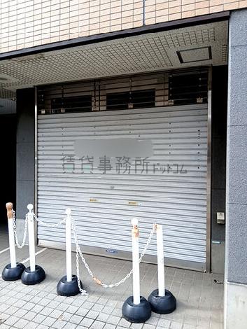 正面玄関