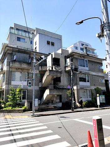 福神館の外観写真