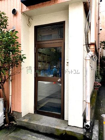 正面玄関