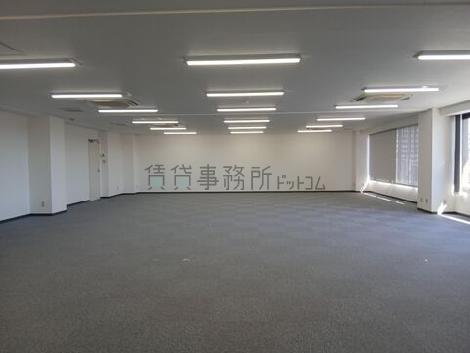 本厚木マイビルの室内