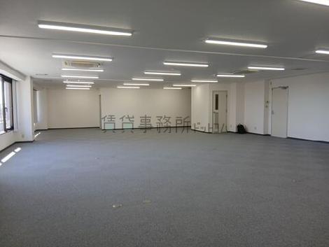 本厚木マイビルの室内