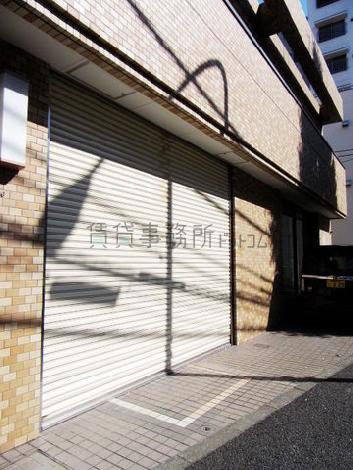 正面玄関