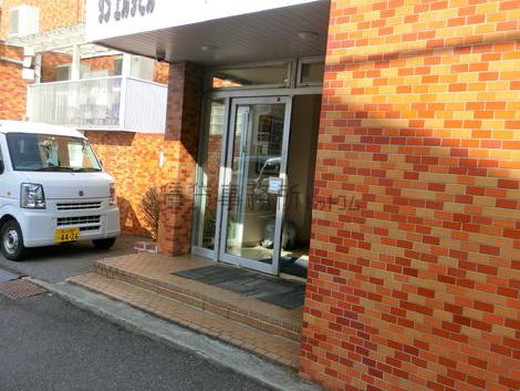 正面玄関