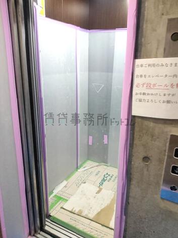 エレベーター