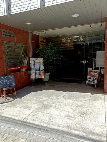 正面玄関