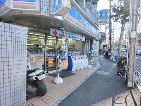 1階に店舗が入っています