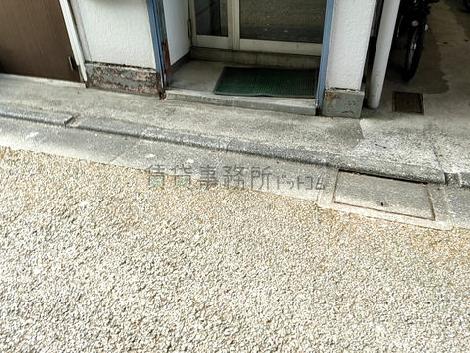 正面玄関