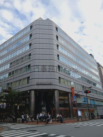住友池袋駅前ビルの外観写真