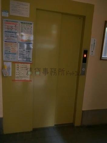 エレベーター