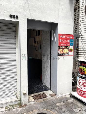 正面玄関