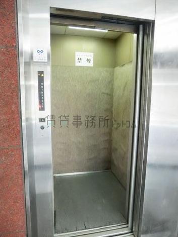 エレベーター