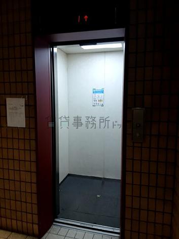 エレベーター