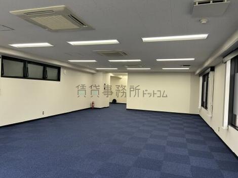 ロックフィールドビルの室内