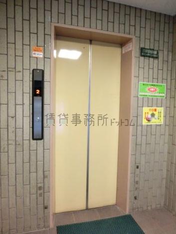 エレベーター