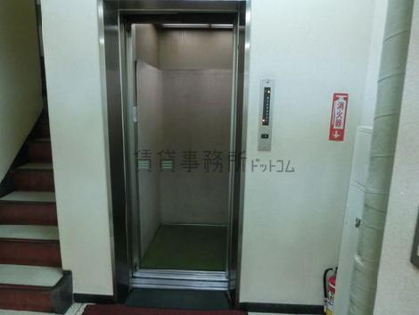 エレベーター