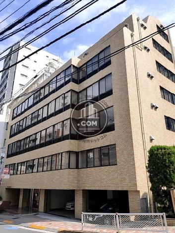 いちご聖坂ビルの外観写真