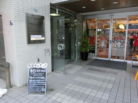 正面玄関