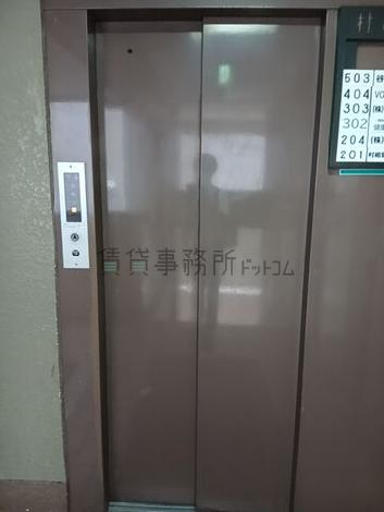 エレベーター