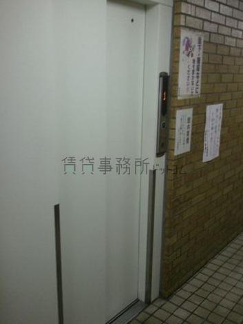 エレベーター