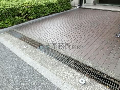 正面玄関