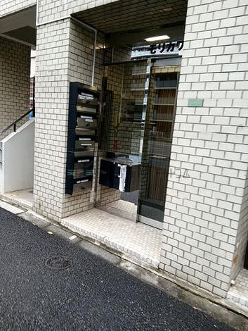 正面玄関
