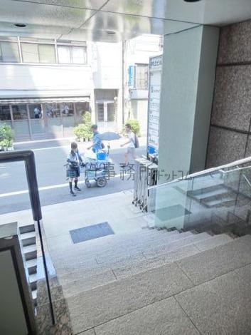 正面玄関