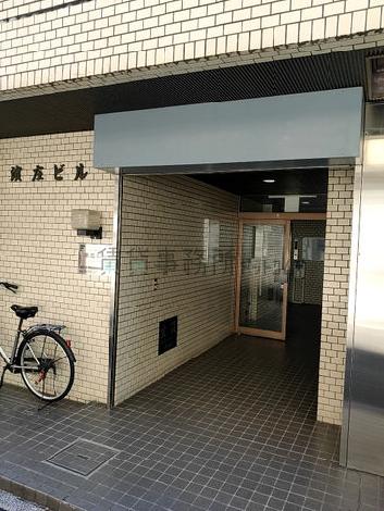正面玄関