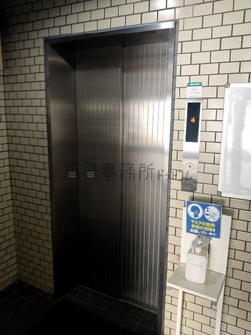 エレベーター