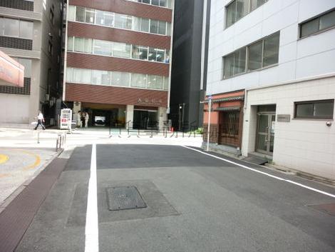 幅広な道路