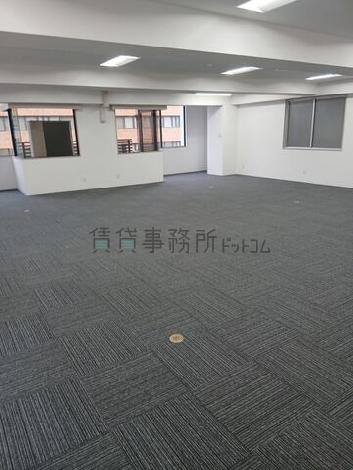 喜多ビルの室内