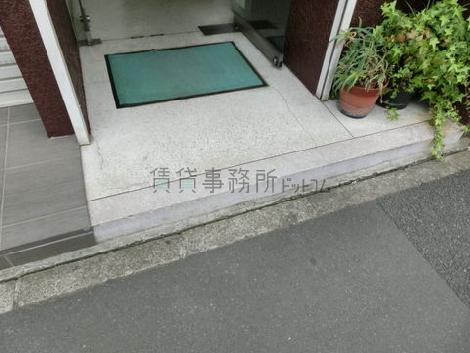 正面玄関