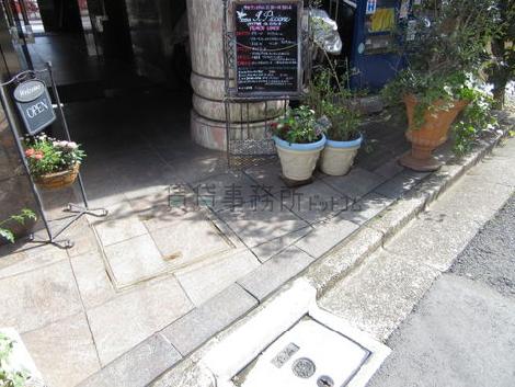 正面玄関