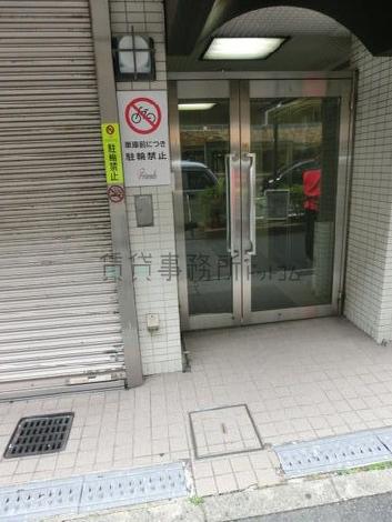 正面玄関