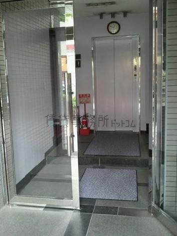 正面玄関